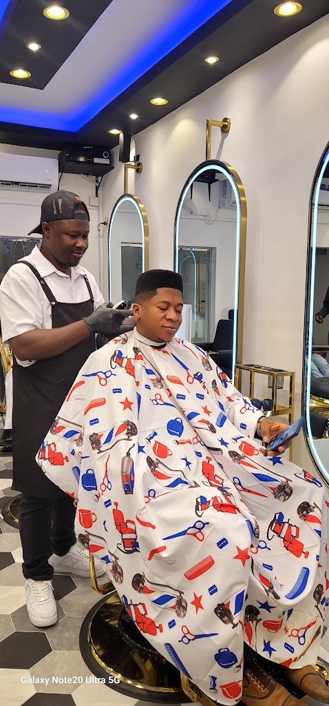 AFRICAN BARBER IN QATAR 🇶🇦 - Salon & Barbershop in Najma, Qatar