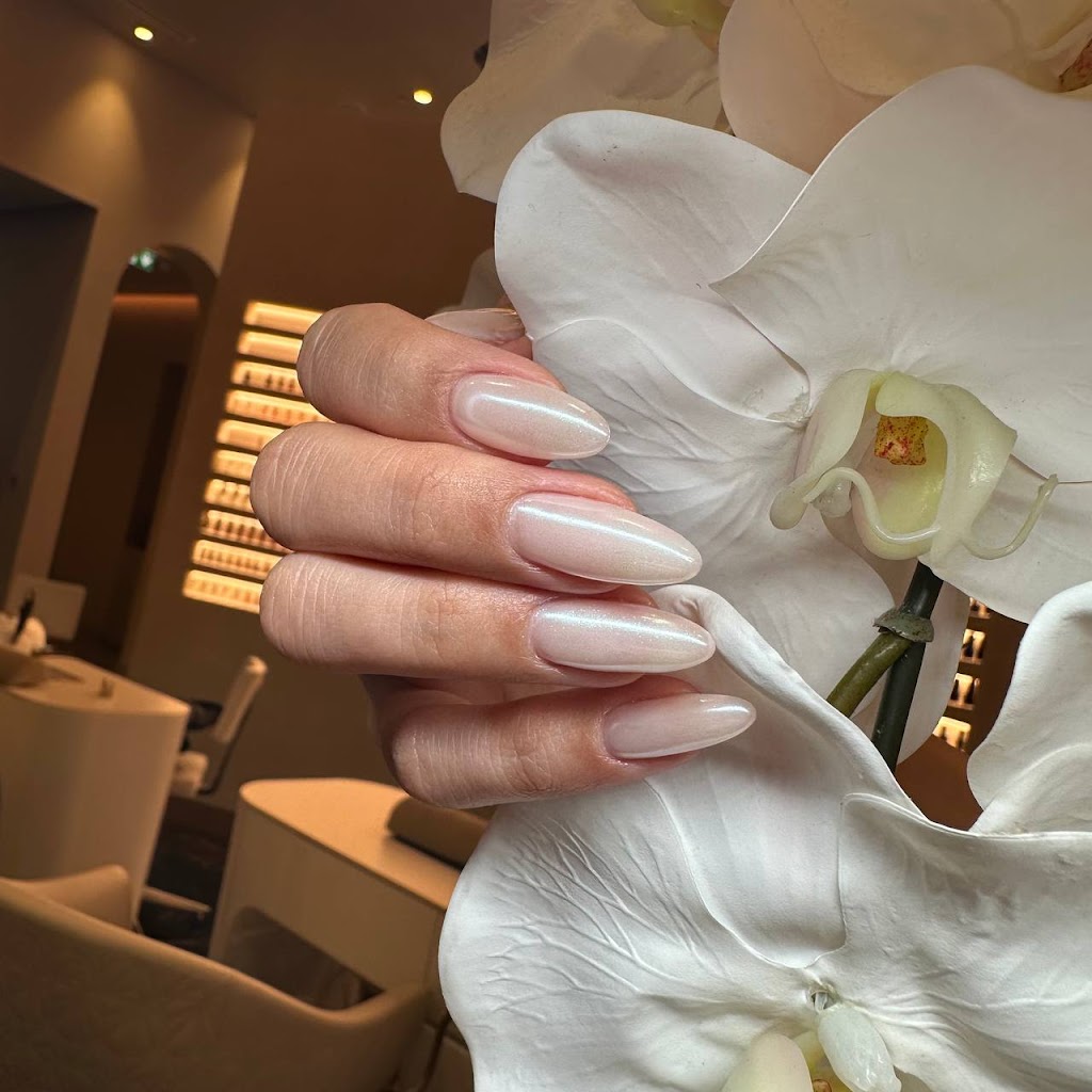 Chic and Posh Beauty Lounge Vendome - Photo 1