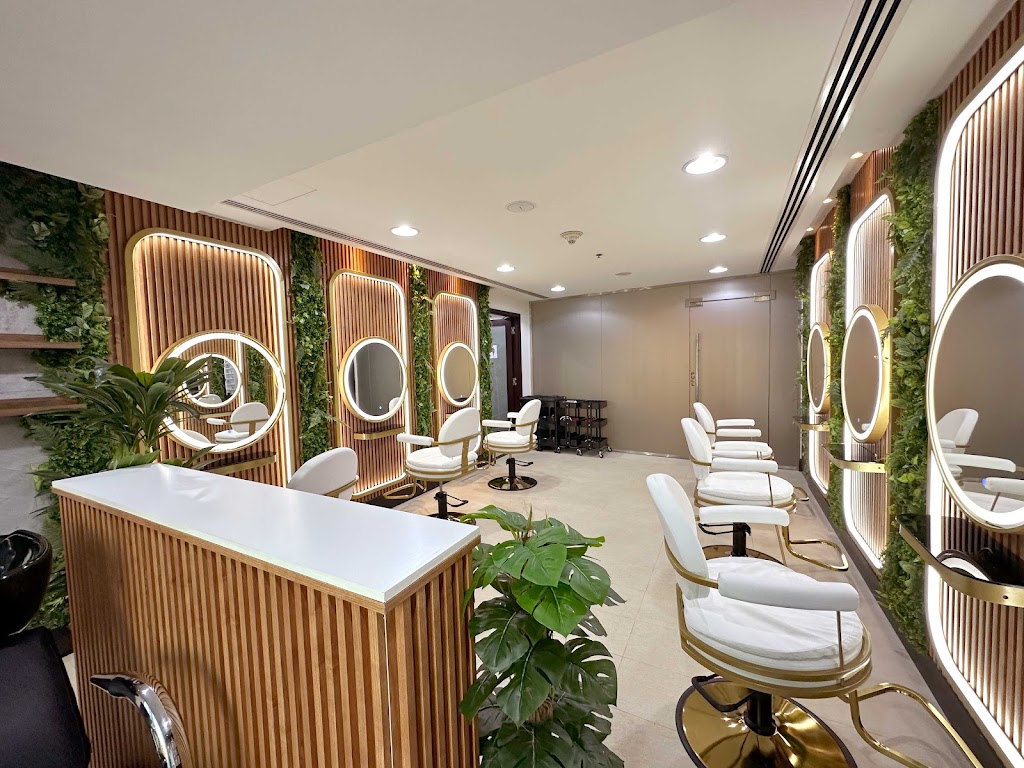Ivy Beauty & Bubbles Marriott Marquise Doha - Salon & Barbershop in Diplomatic Area, Qatar
