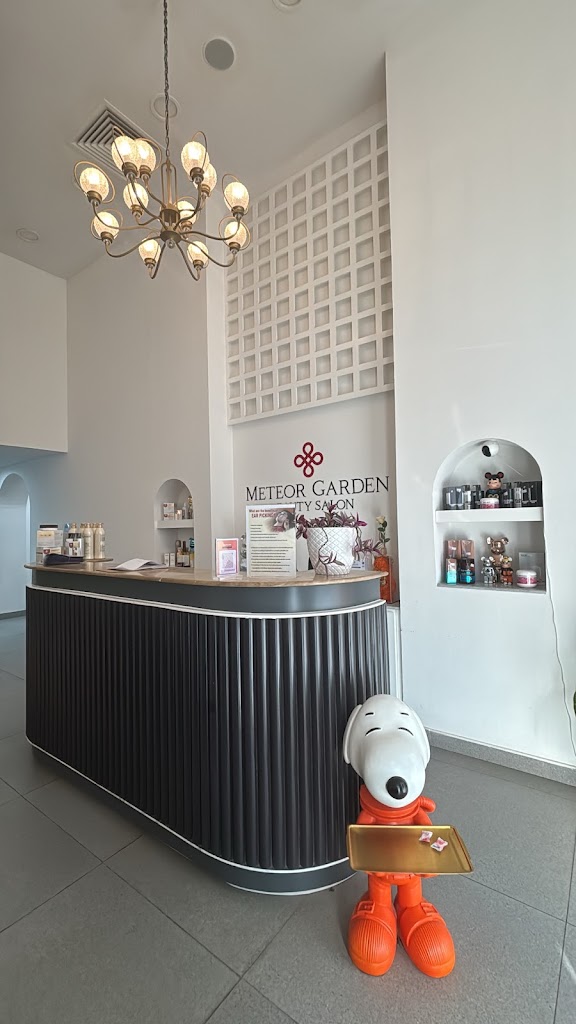 Meteor Garden Beauty Salon - Salon & Barbershop in Al Mirqab Al Jadeed, Qatar