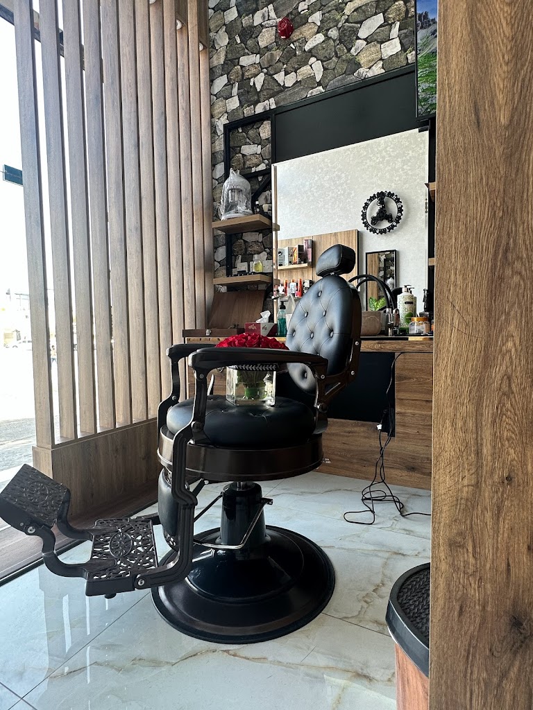 Turkish scissors salon - Photo 5