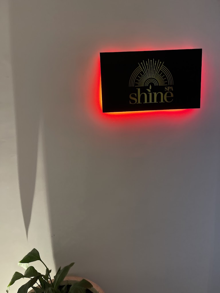 VIP SHINE SPA - Photo 2